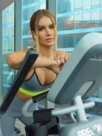 Gerçek, Deneyimli ve Göz Kamaştıran Mersin Escort Bayanın Dünyasına Adım Atın!