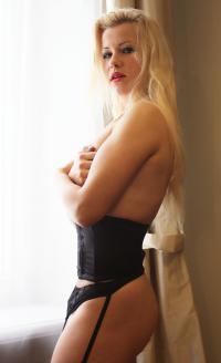 Mersin Elit Escort Bayan Şair Ruhlu Sevda ile Tanışın!