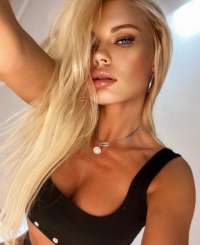 Mersin Ucuz Escort Hizmetinde Dinamik ve Tutkulu Genç Kız